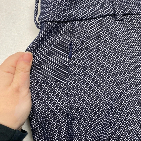 Lane Bryant Navy Blue Trousers Stretch Hidden Zip Pockets 22 Ankle Crop - Picture 3 of 8